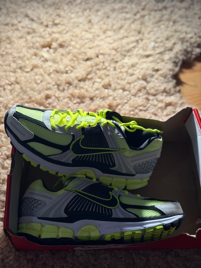 Nike Vomero 5 Mens Size 9 - photo 2