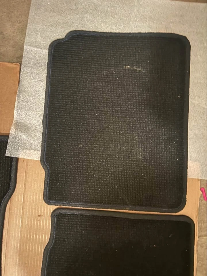 NEW Toyota Corolla Carpet Floor Mats 2018 - photo 5