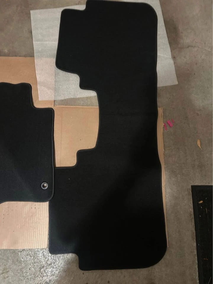 NEW 2023 Honda CR-V carpet floor mats - photo 4
