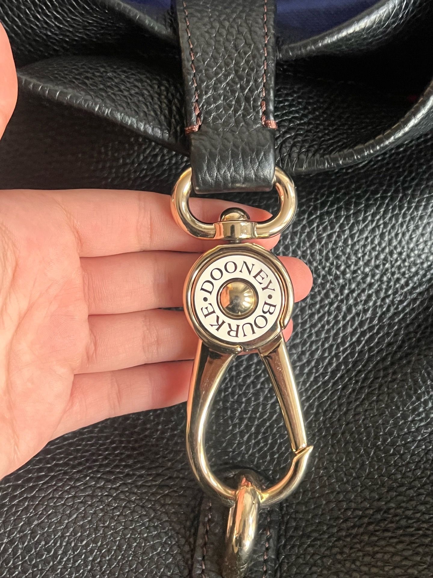 Dooney & Bourke Pebble Grain Leather Logo Lock Sac - photo 2
