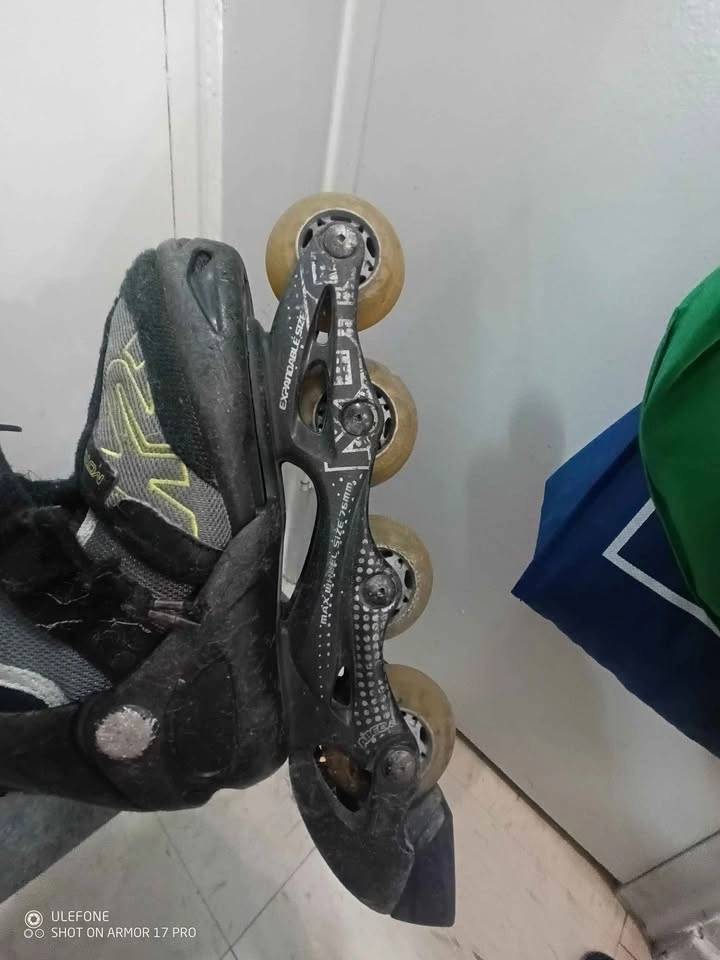 MOTO kids inline skates expandable size 1-5 with SkyRolls protec - photo 5