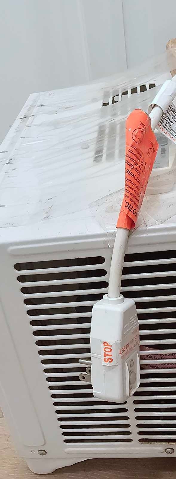 Window AC Pickup in SE - photo 3
