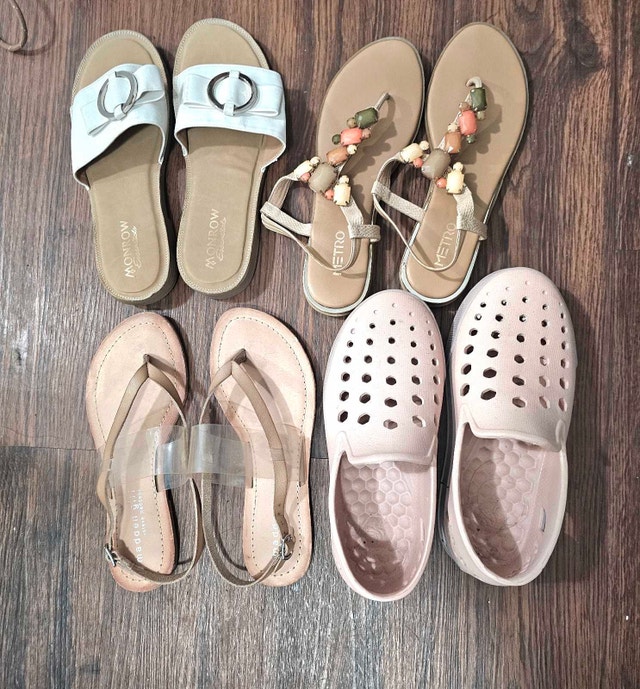 Ladies Sandals Size 6