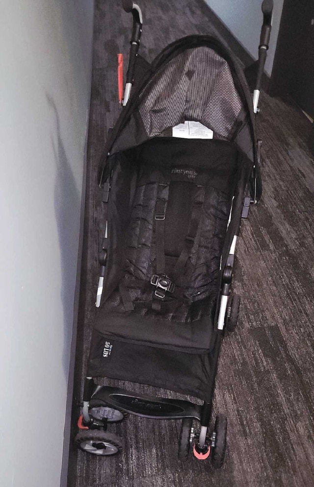 First Years Ignite Lightweight Stroller