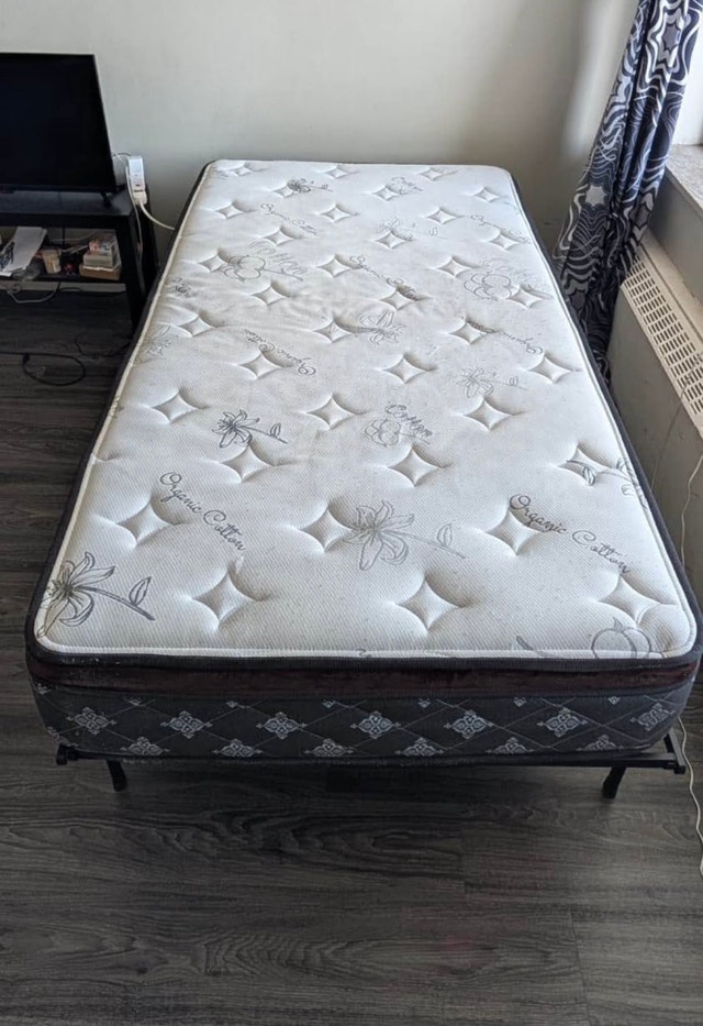 Matress for sale