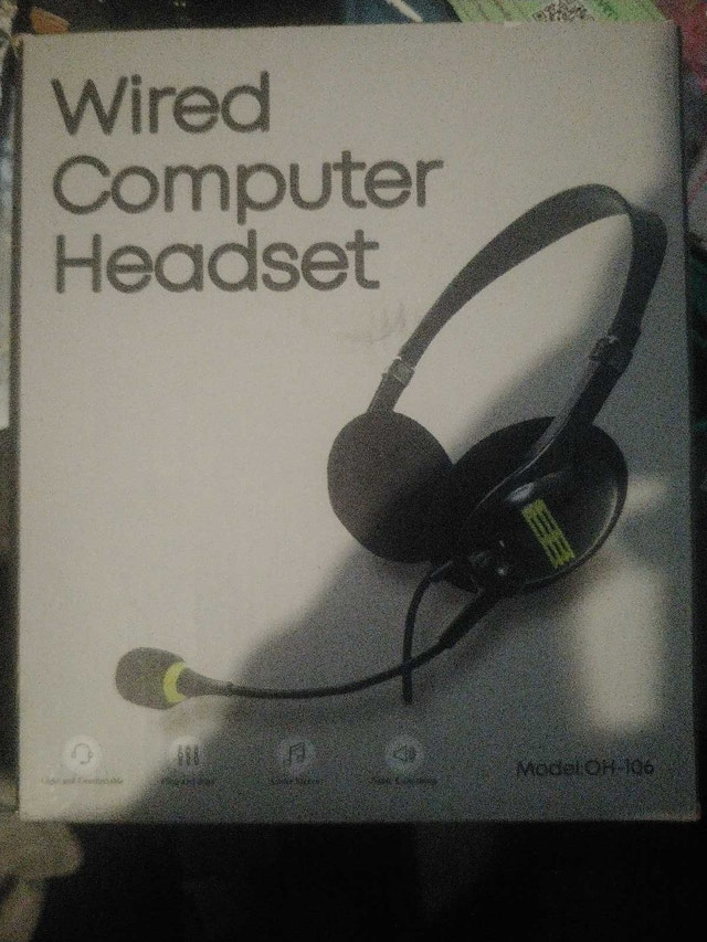Wired computer headset