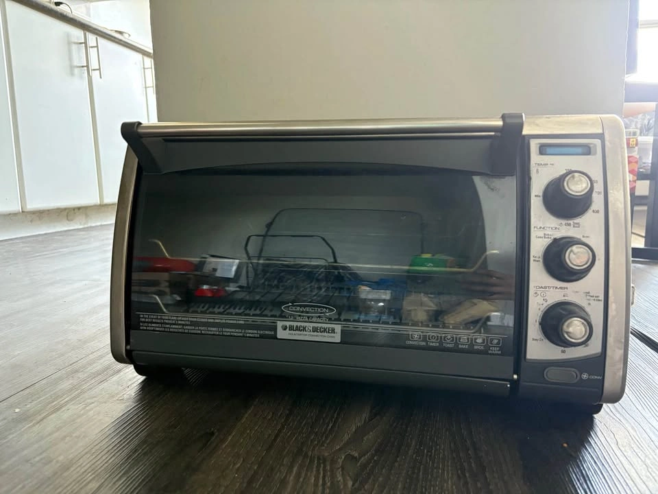 Black & Decker Countertop Convection Oven - photo 3