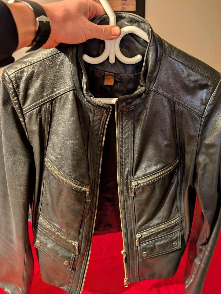 Women's leather jacket Danier