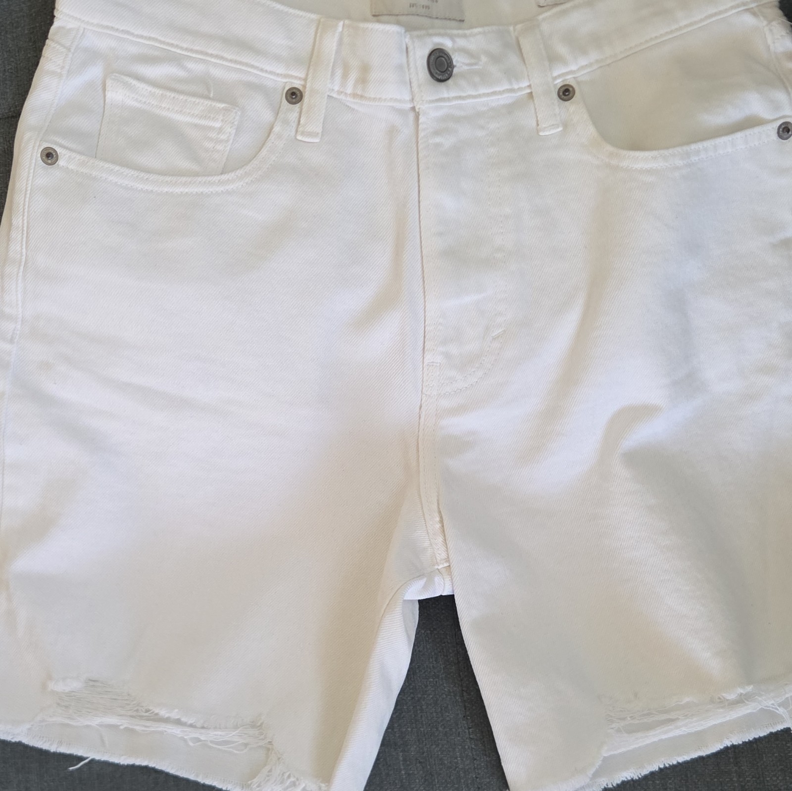 Lucky Brand Women’s White Denim Cut Off Shorts High Rise 8