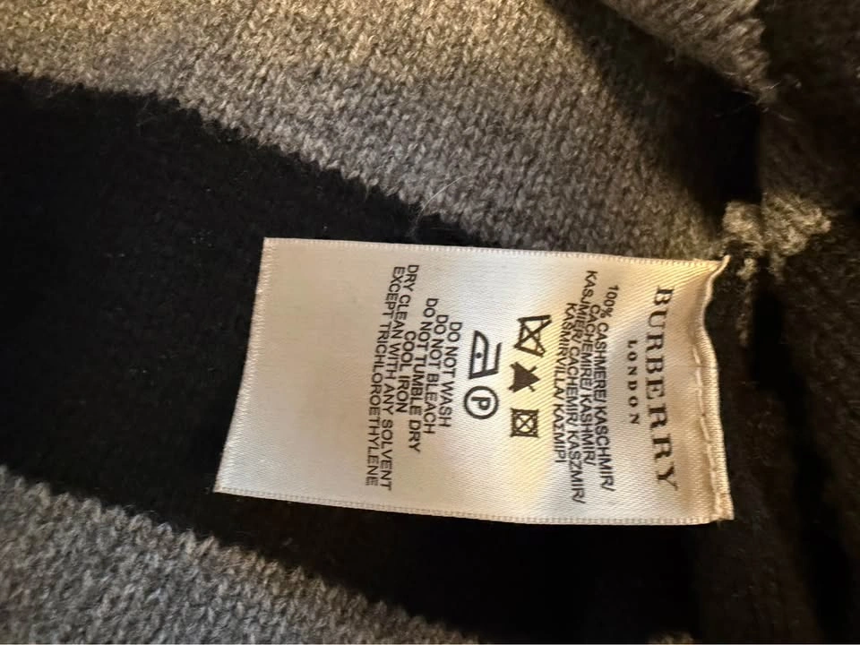 Burberry Men’s Cashmere Sweater - photo 3