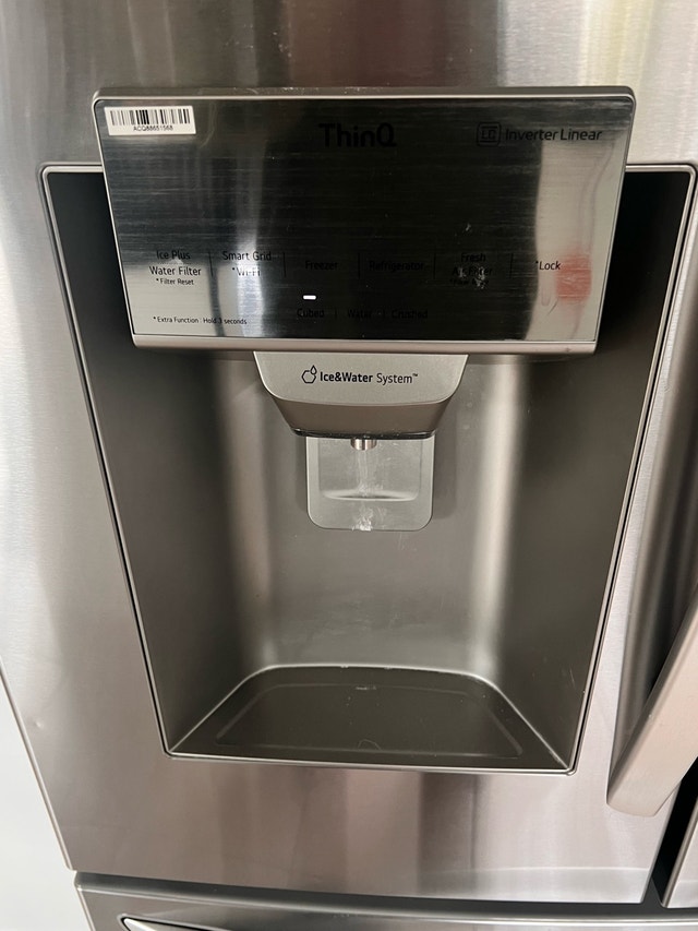36" LG Stainless Steel Fridge - photo 5
