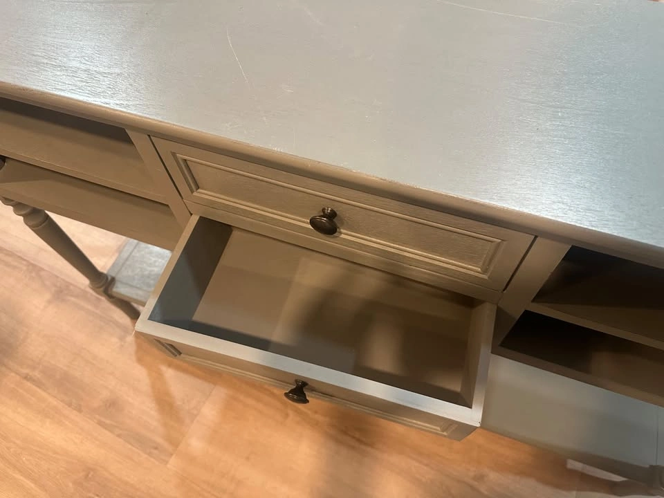 Gray entryway console table - photo 2