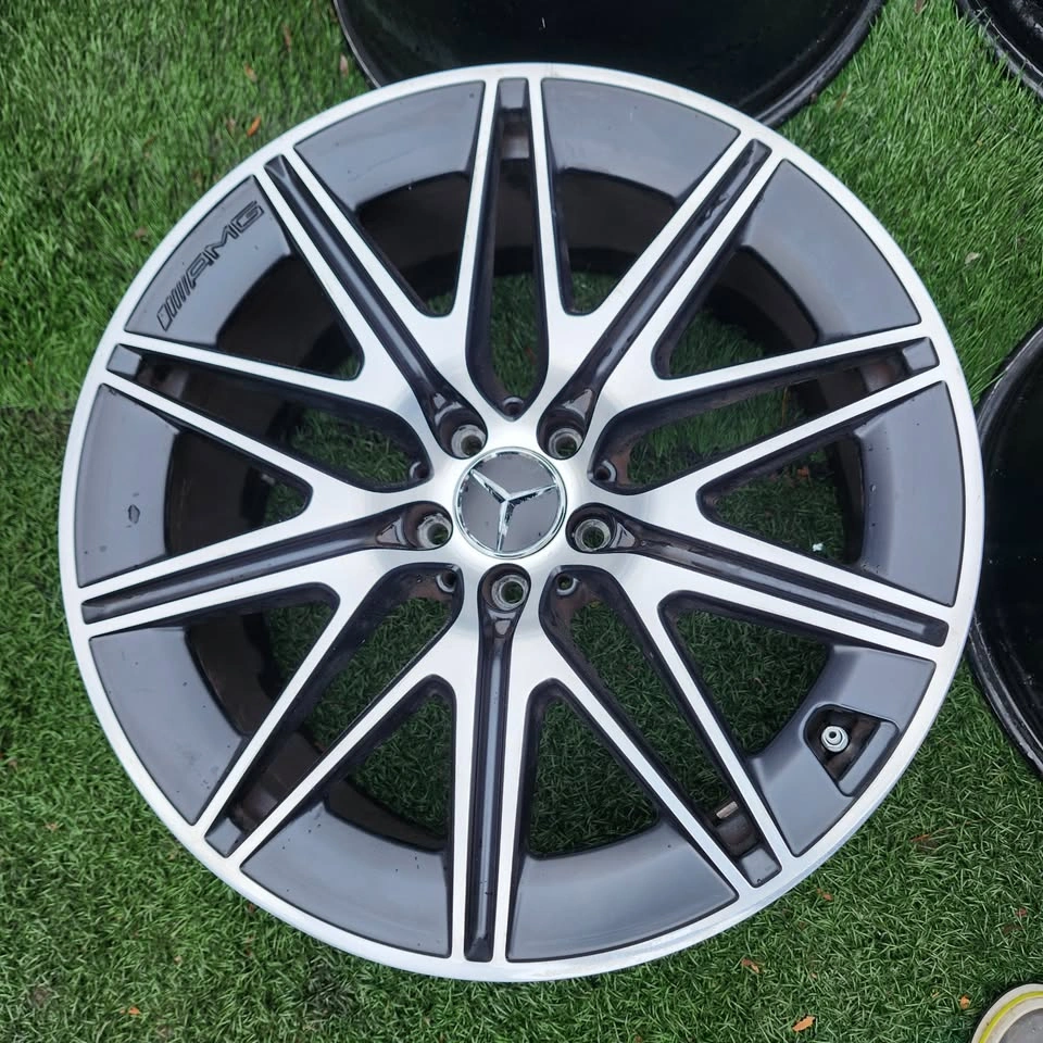 20" Mercedes Benz AMG GT OEM Alloy Rims w/ TPMS (Set of 4) - photo 3