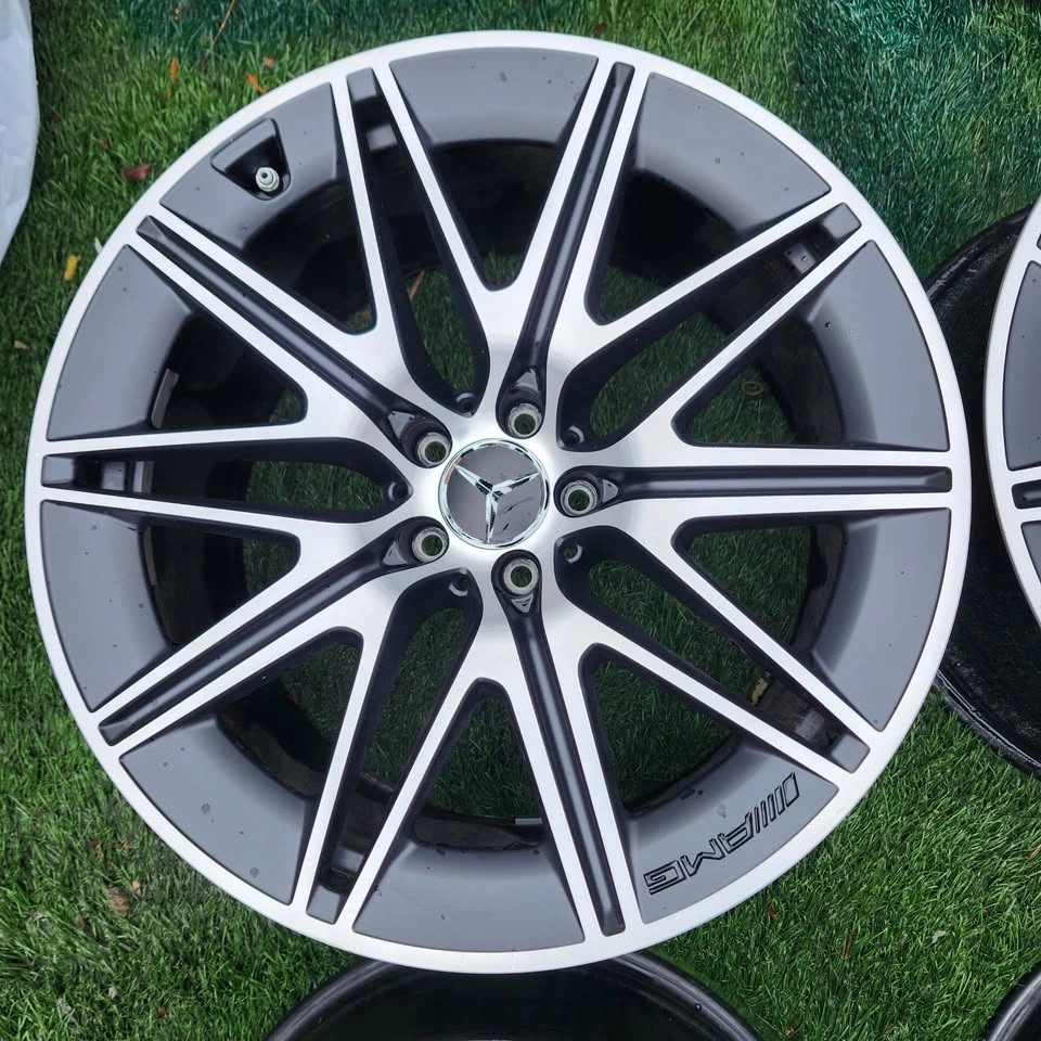 20" Mercedes Benz AMG GT OEM Alloy Rims w/ TPMS (Set of 4) - photo 4
