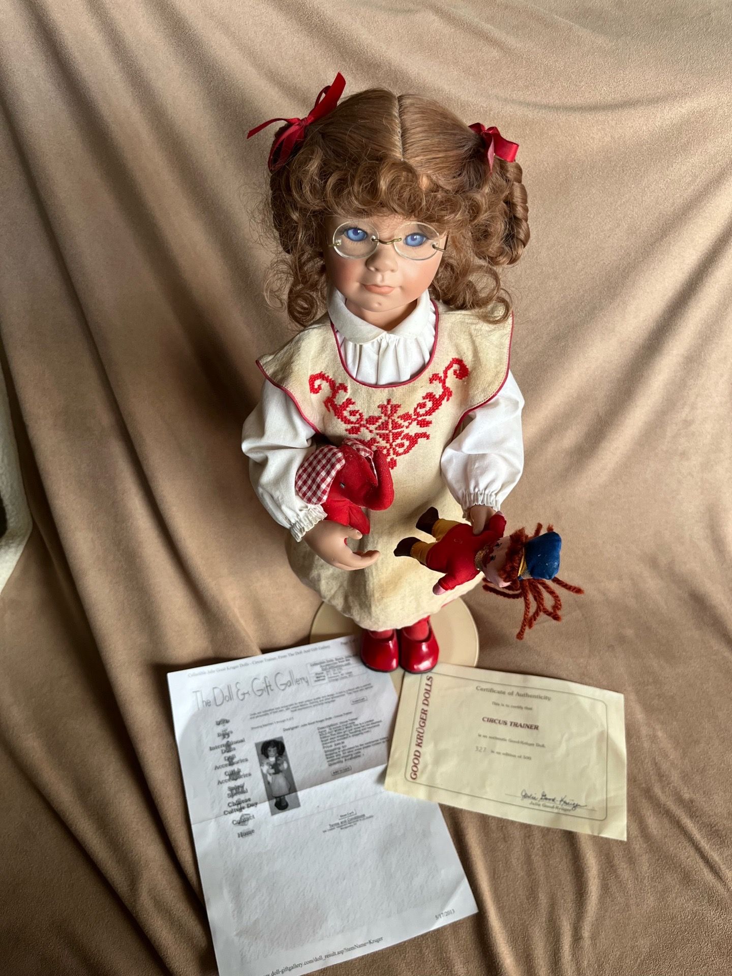 JULIE GOOD-KRUGER Doll Circus Trainer 1995 The Vinyl Collection