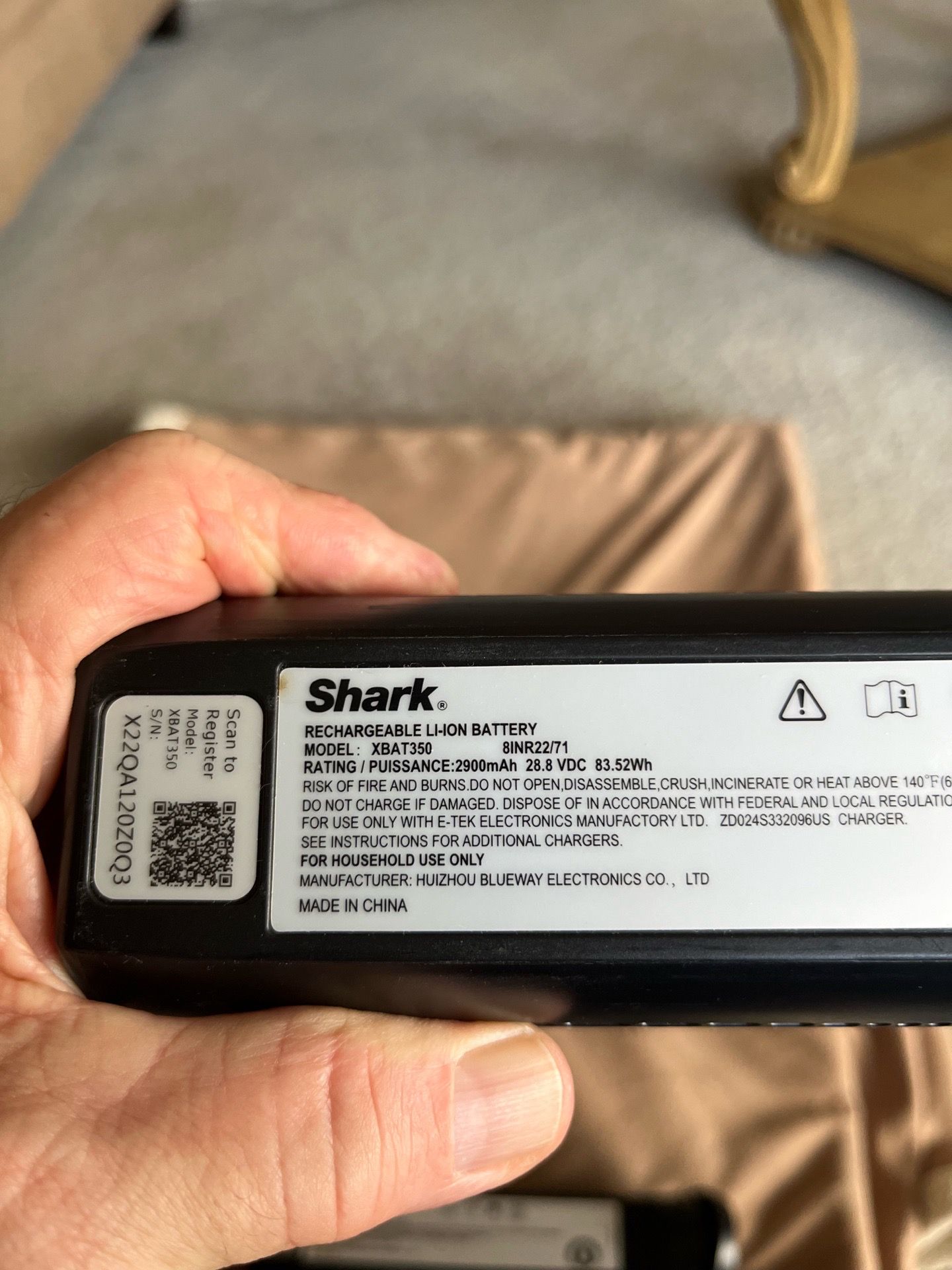 Brand New Shark WandVac Battery & Charging Station Set - photo 2