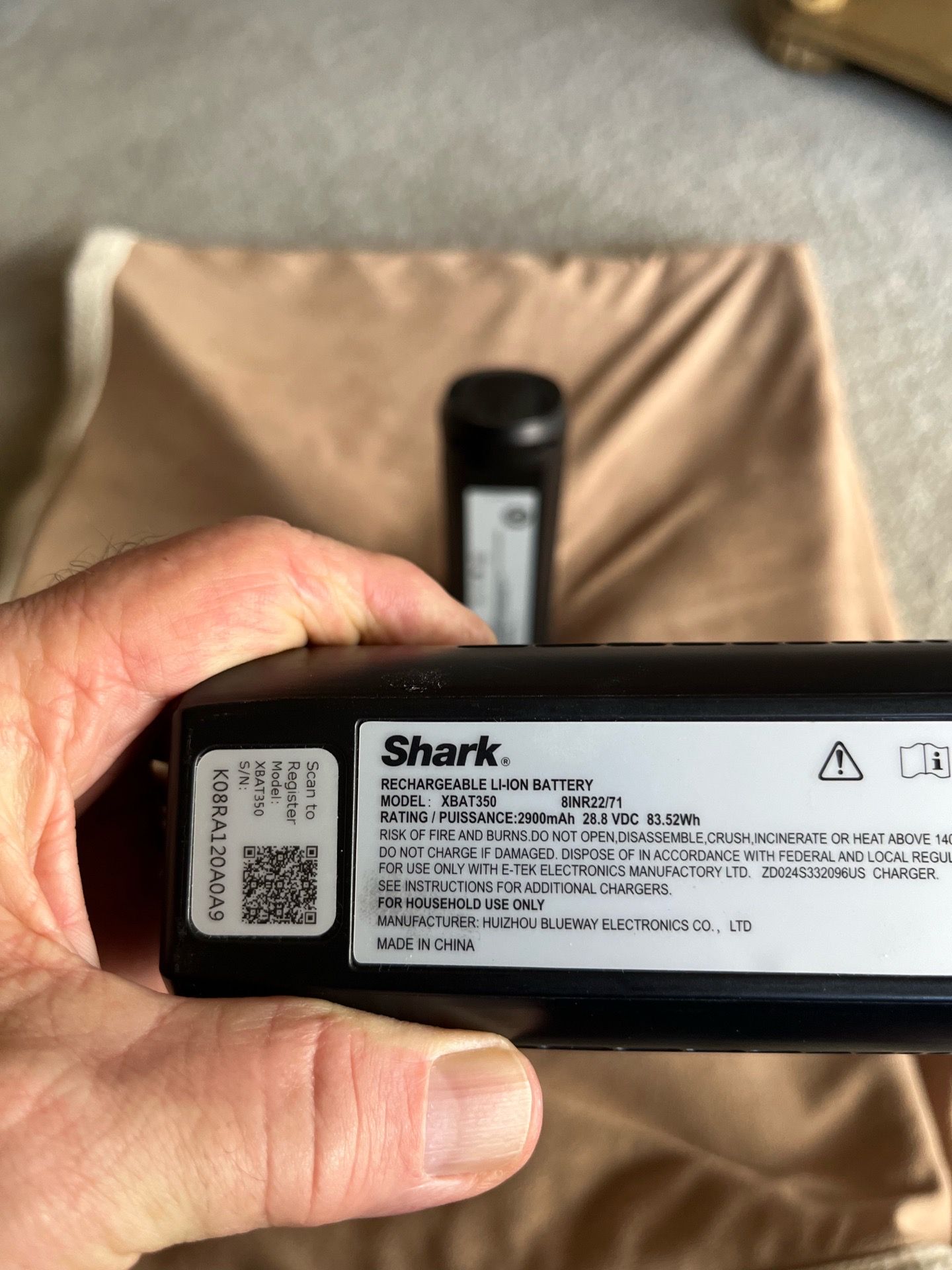Brand New Shark WandVac Battery & Charging Station Set - photo 3