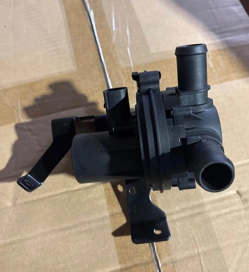 Heater Control Valve 22987494 – Chevrolet Volt / Cadillac ELR - photo 3