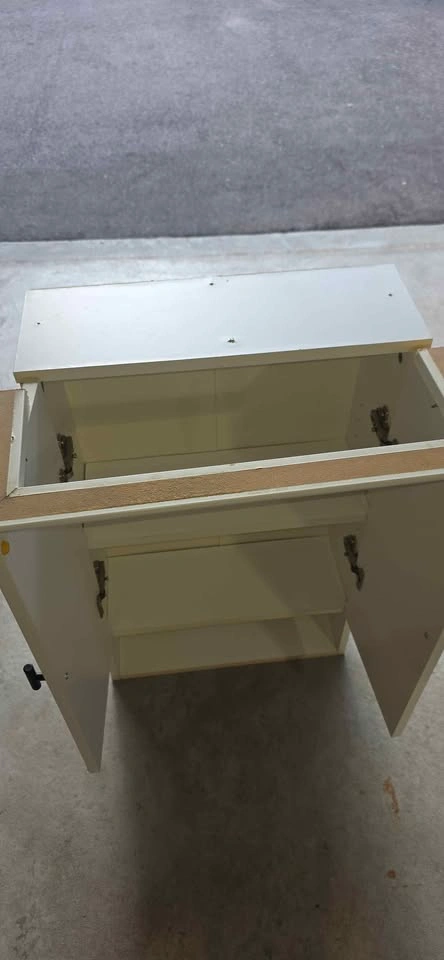 White 2-Door Storage/Medicine Cabinet - photo 3