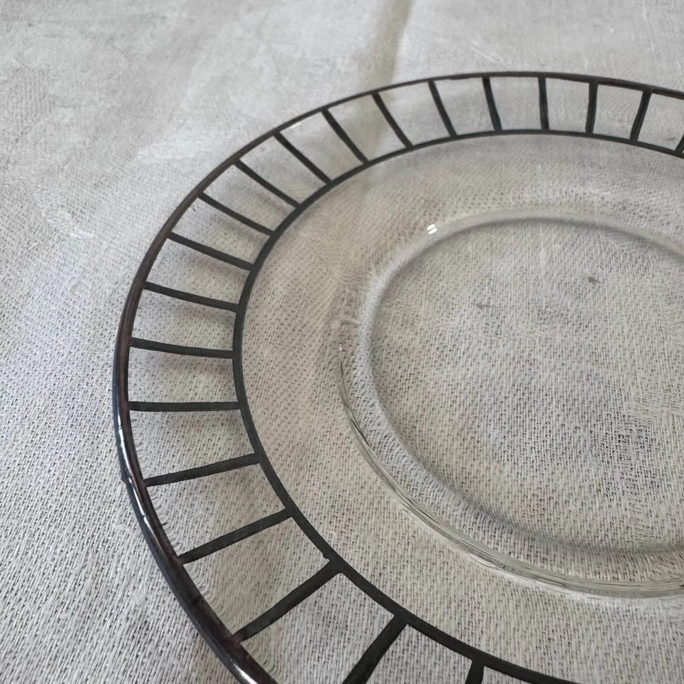 Vintage Art Deco Small Glass Plate with Silver Overlay - photo 4