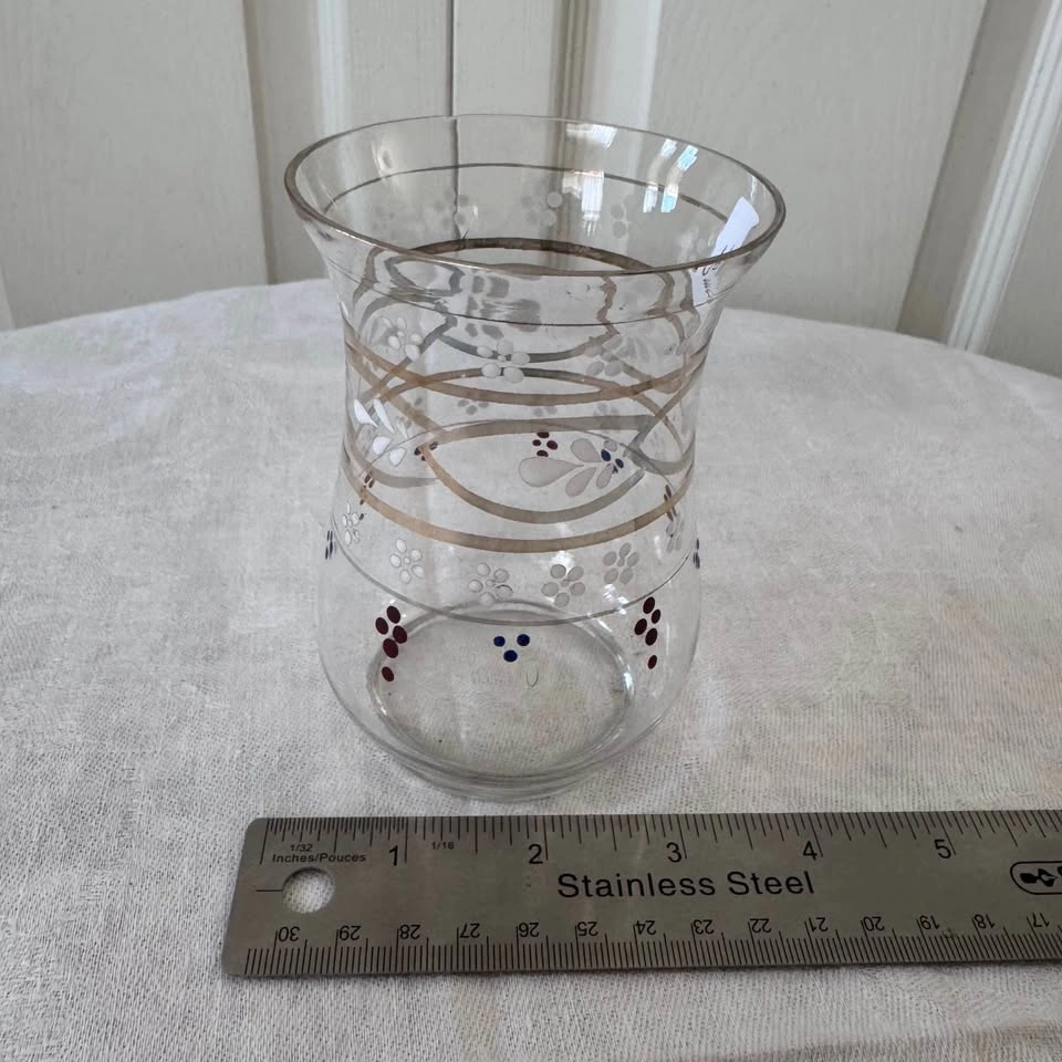 Victorian era hand blown, hand painted and gold leaf small vase - photo 5