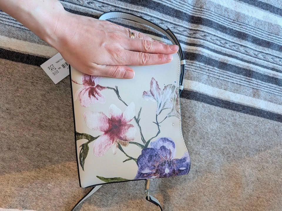 ARWYN CROSSBODY by Danier - photo 2