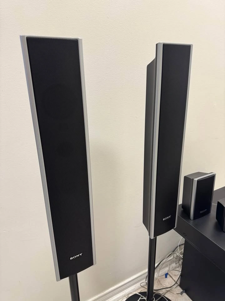 SONY DVD HOME THEATRE SYSTEM DAV-HDX475 - photo 3
