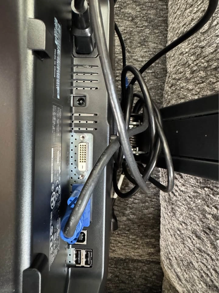 Dell Professional 19” Monitor P190S - photo 5