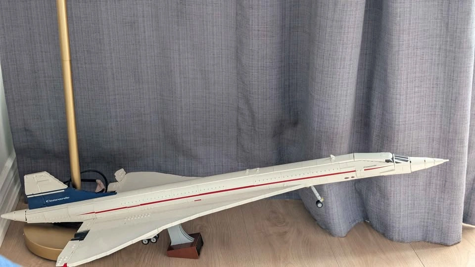 Lego Concorde 10318 - photo 3