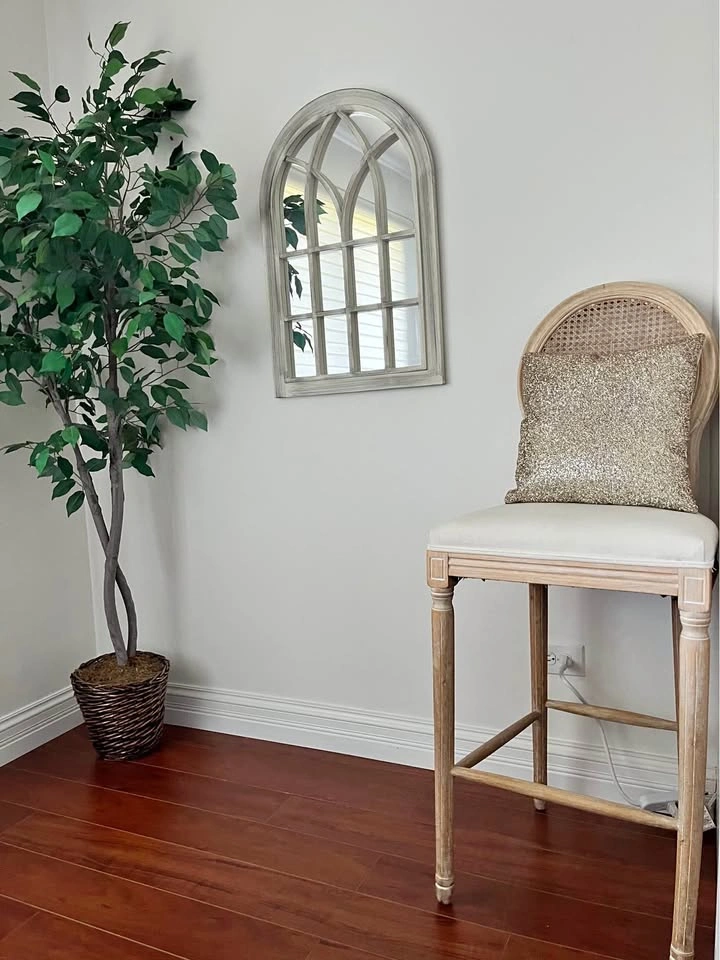 Bar Stool with Cushion