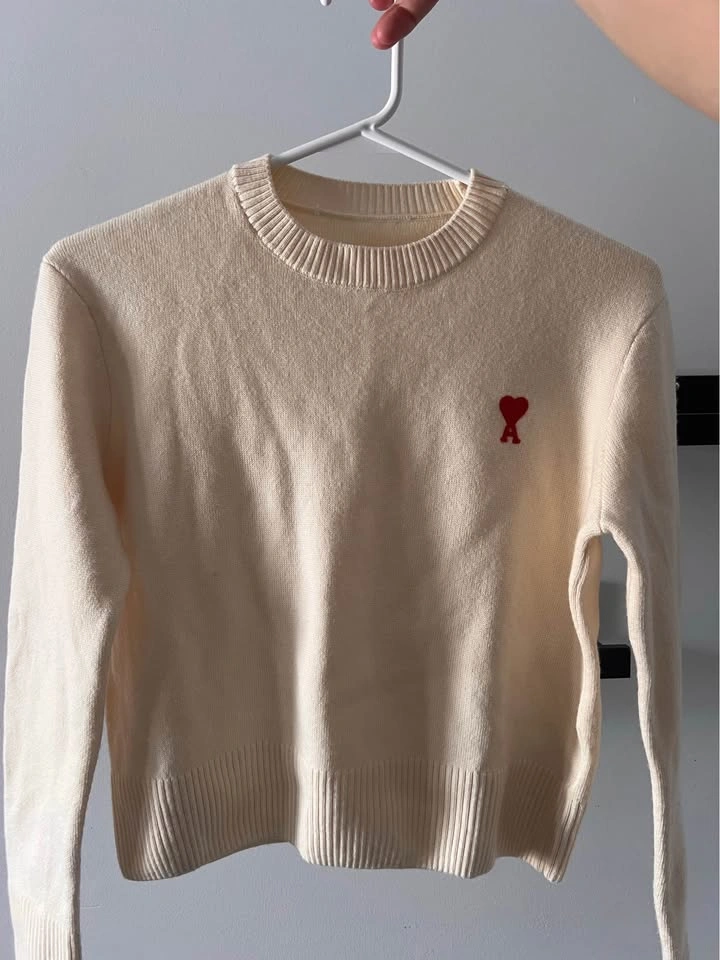 AMI Paris Womens Sweater XS fits up to S, NEED GONE ASAP PLEASE! - photo 2