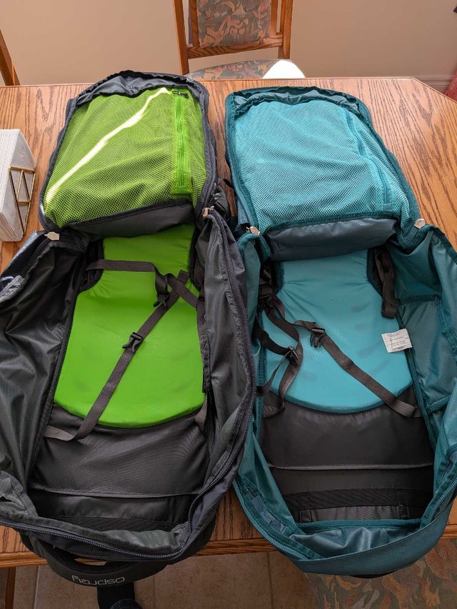 Osprey Farpoint 55 & Fairview 55 Travel Backpacks – Like New! - photo 4