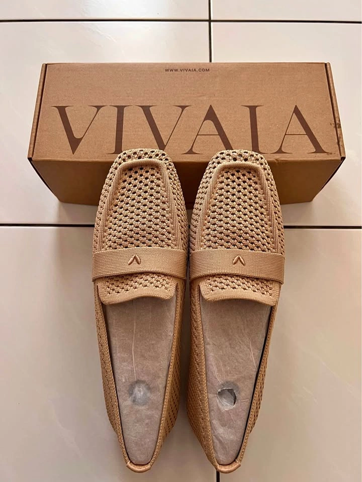 VIVAIA Knitted Loafers Flats Size 8.5 US WOMEN, NEED GONE ASAP