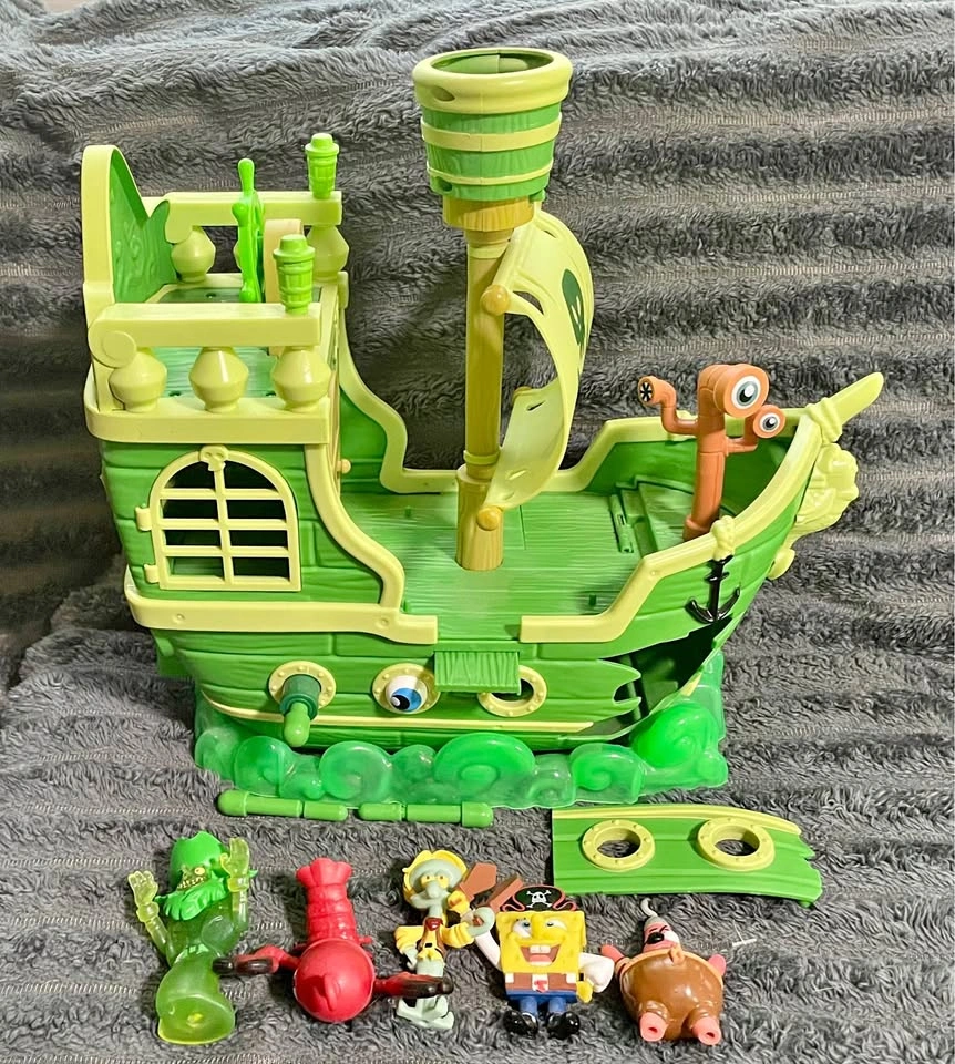 Fisher-Price Imaginext SpongeBob "Flying Dutchman" Pirate Ship P