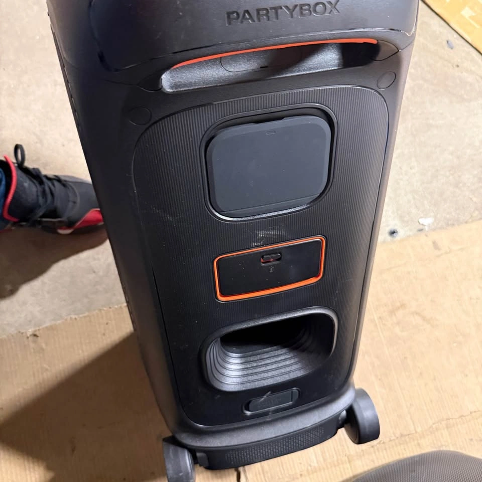 JBL PartyBox 320 Speaker - photo 4