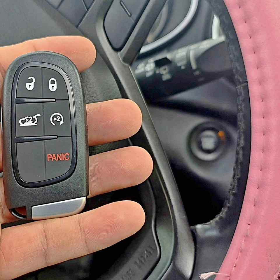 Jeep Cherokee Push-to-Start Smart Proximity Keys