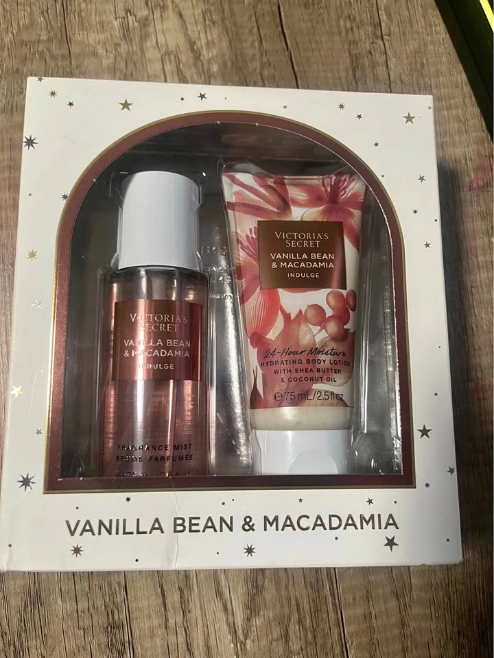 Victoria's Secret Vanilla Bean & Macadamia Gift Set