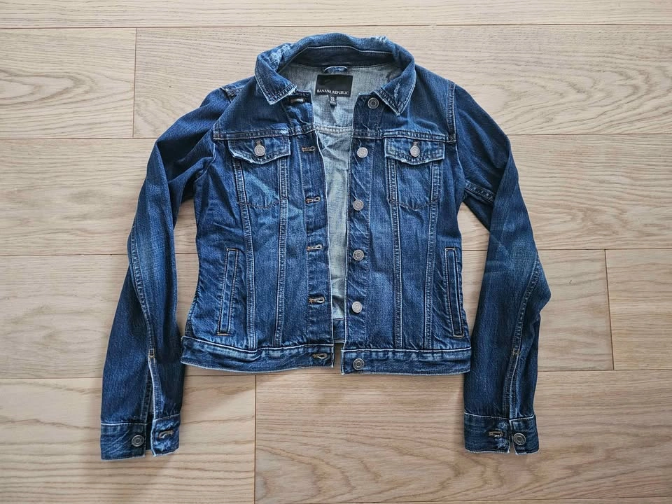 Size xs Banana Republic jean jacket - photo 2