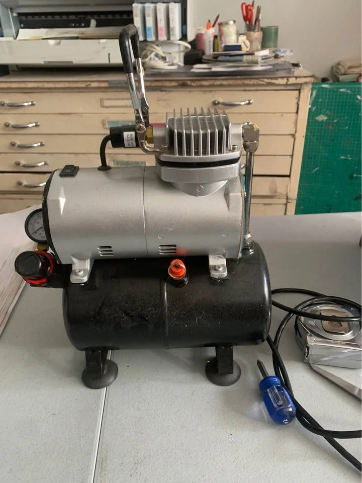 Air brush compressor kit - photo 3