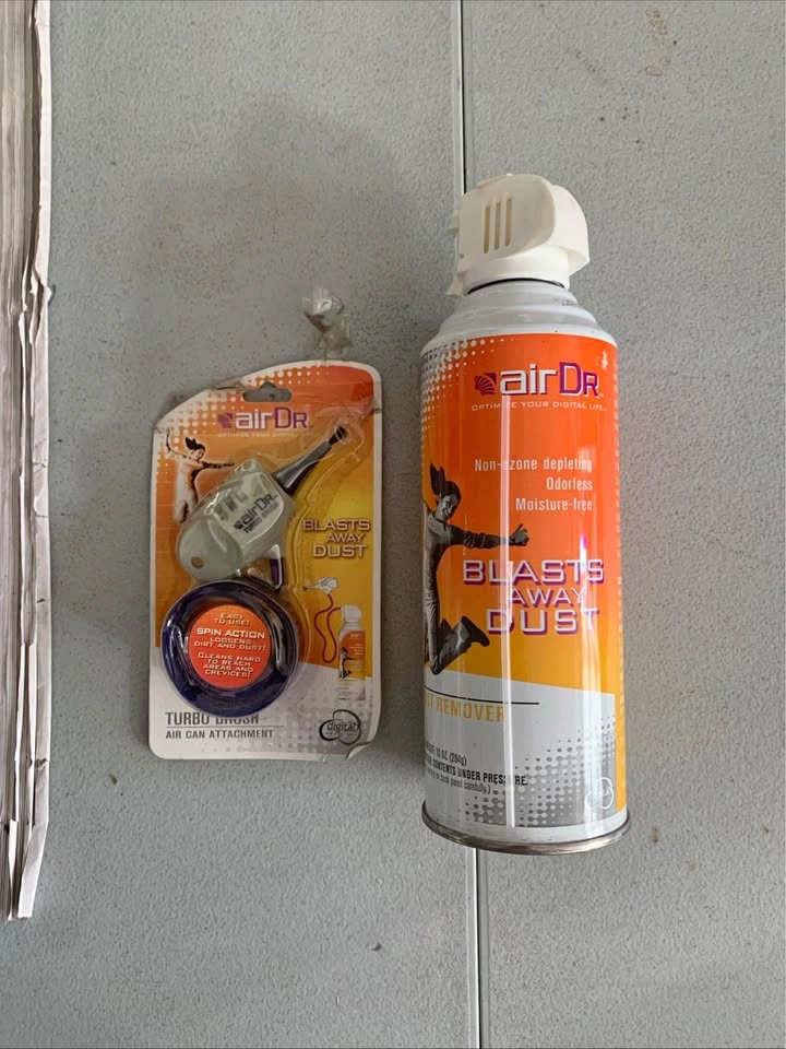Dust remover plus brush NEW