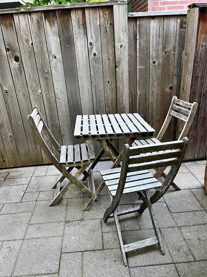 Folding Patio Bistro Set – Restoration Project