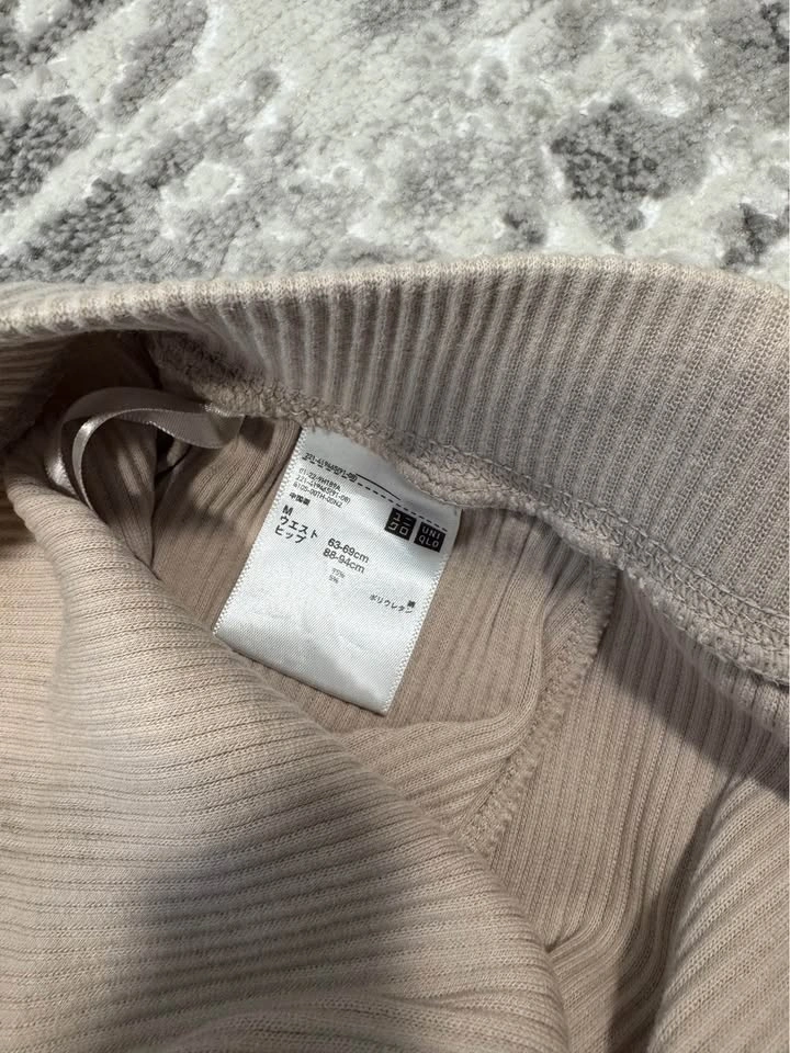 Uniqlo Ribbed Leggings - photo 3