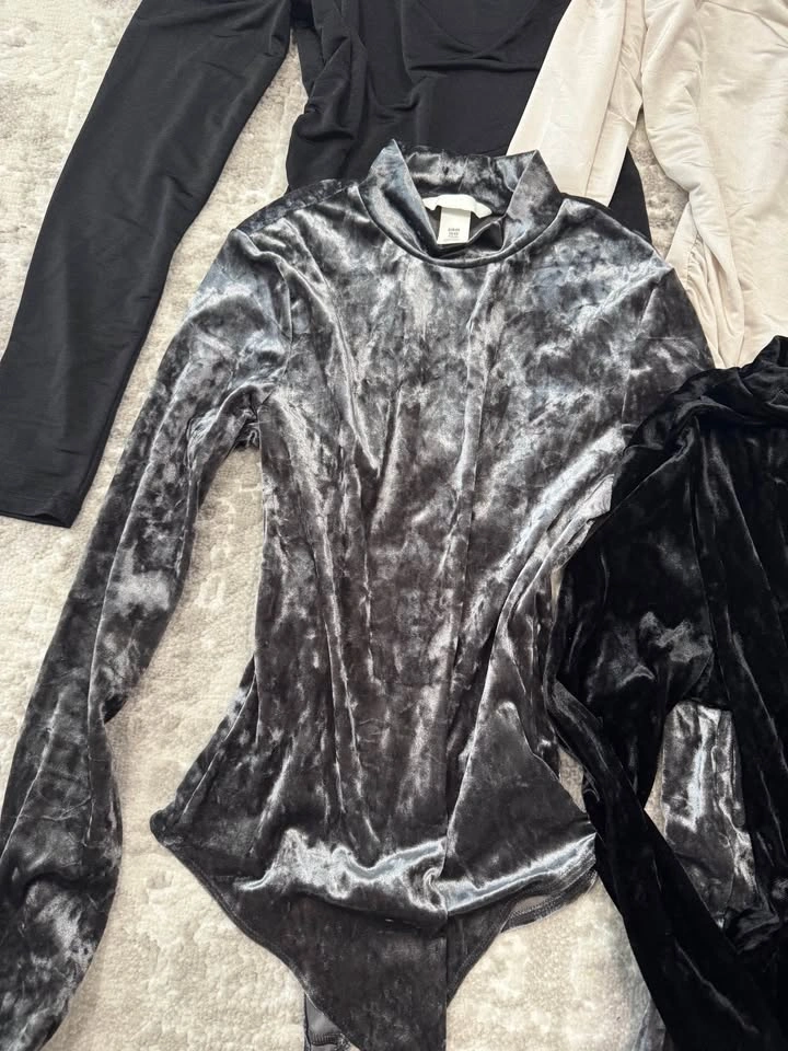H&M Assorted Longsleeves - photo 4