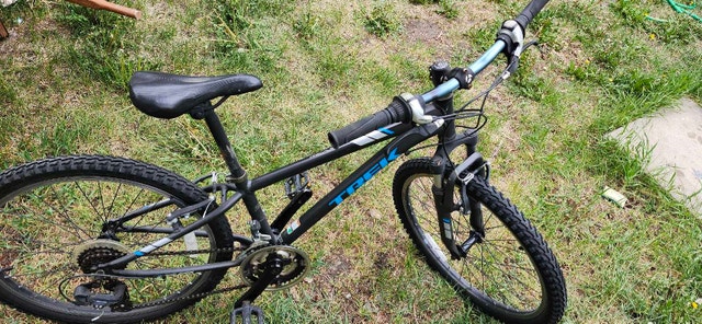 Trek Bike 24 tires - photo 2