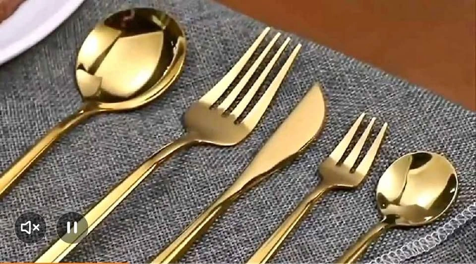 30 pc Golden Cutlery Set - Brand New