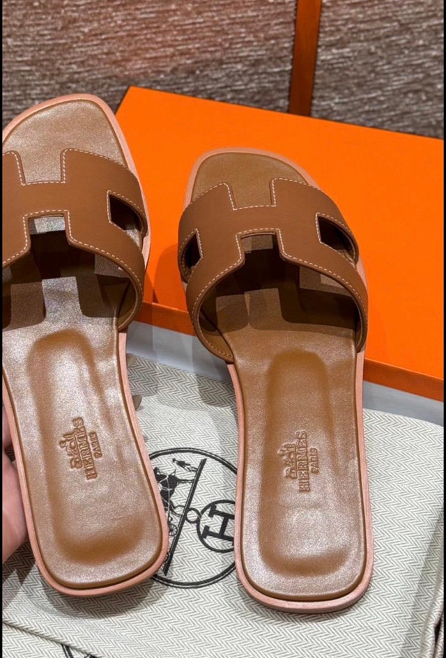 Hermes Brown Oran Sandals
