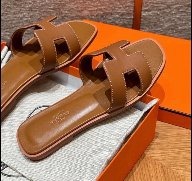 Hermes Brown Oran Sandals - photo 2
