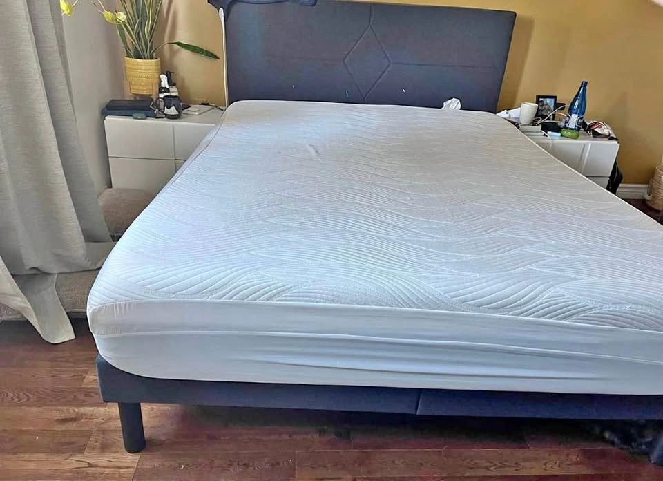 Double bed frame