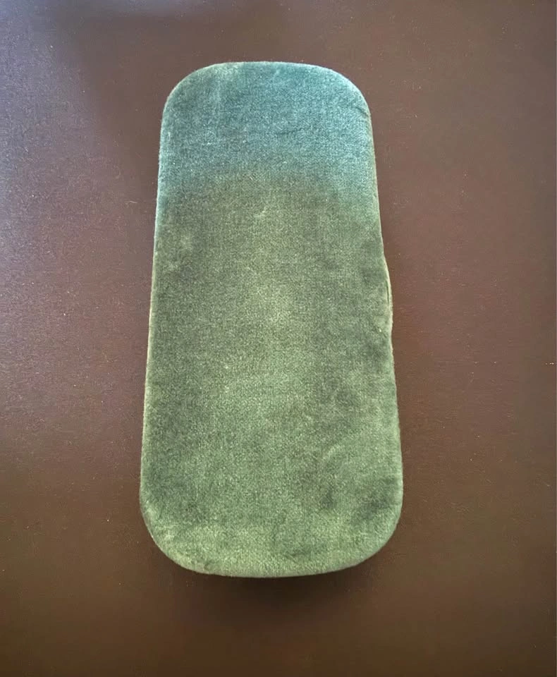 Gucci Green Velvet Eyeglasses Case - photo 5