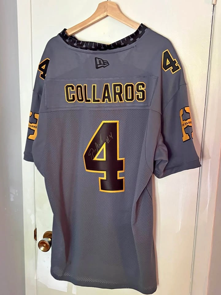 Signed Zach Collaros Hamilton Tiger-Cats Jersey (2XL)
